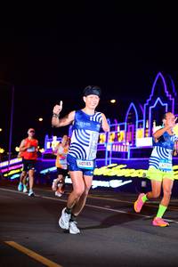 BIB: 40185, 241147
                            <button type="button" onclick="openModal(22864006)" class="btn btn-primary btn-sm float-right btn-popup" data-toggle="modal" data-target=".modal-high-quality">
                        <i class="fas fa-shopping-cart"></i> Add to Cart
                    </button>
                                            <button type="button" onclick="isThisMe(22864006, true)" class="btn btn-success btn-sm float-right btn-popup btn-isme hidden" data-toggle="tooltip" data-placement="bottom" title="นี่คือรูปของคุณใช่ไหม คลิกที่นี่เพื่อเอาเข้าอัลบั้ม">
                        <i class="fas fa-plus"></i> Add to album
                    </button>
                    <button type="button" onclick="isThisMe(22864006, false)" class="btn btn-warning btn-sm float-right btn-popup btn-isnotme hidden">
                        <i class="fas fa-ban"></i> Remove from album
                    </button>